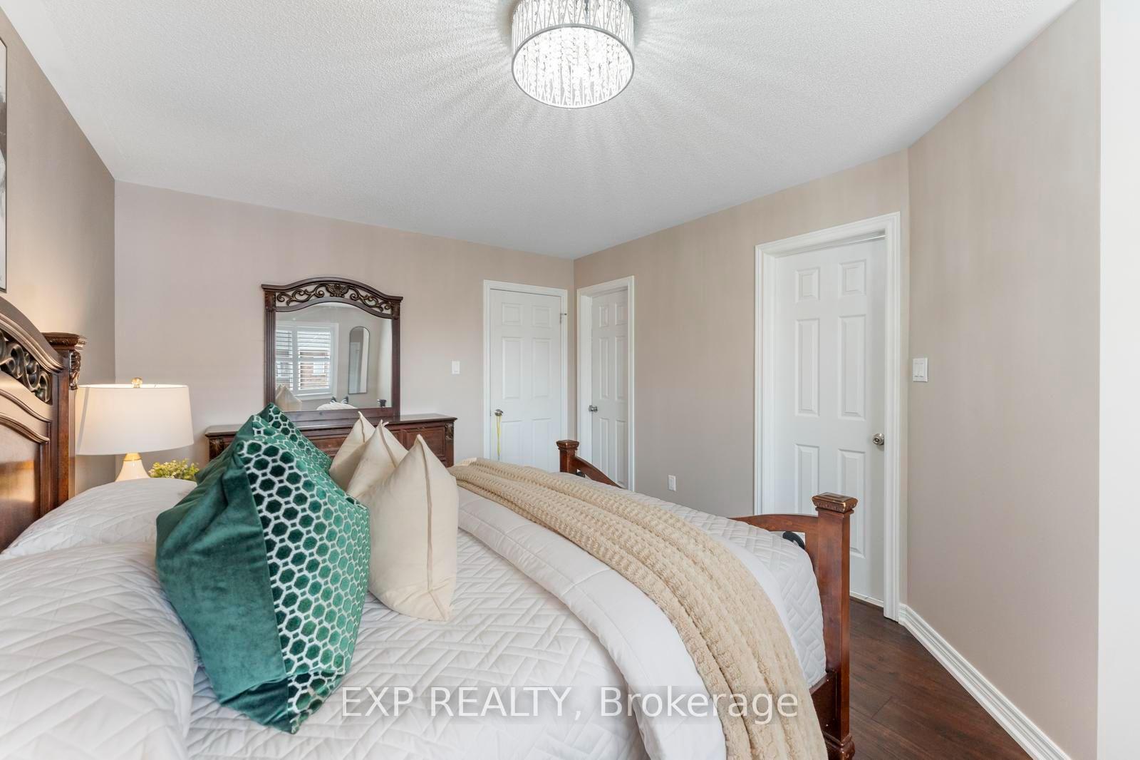 Photo 29 of 717 Megson Terrace, Milton, Willmott — HOMEH