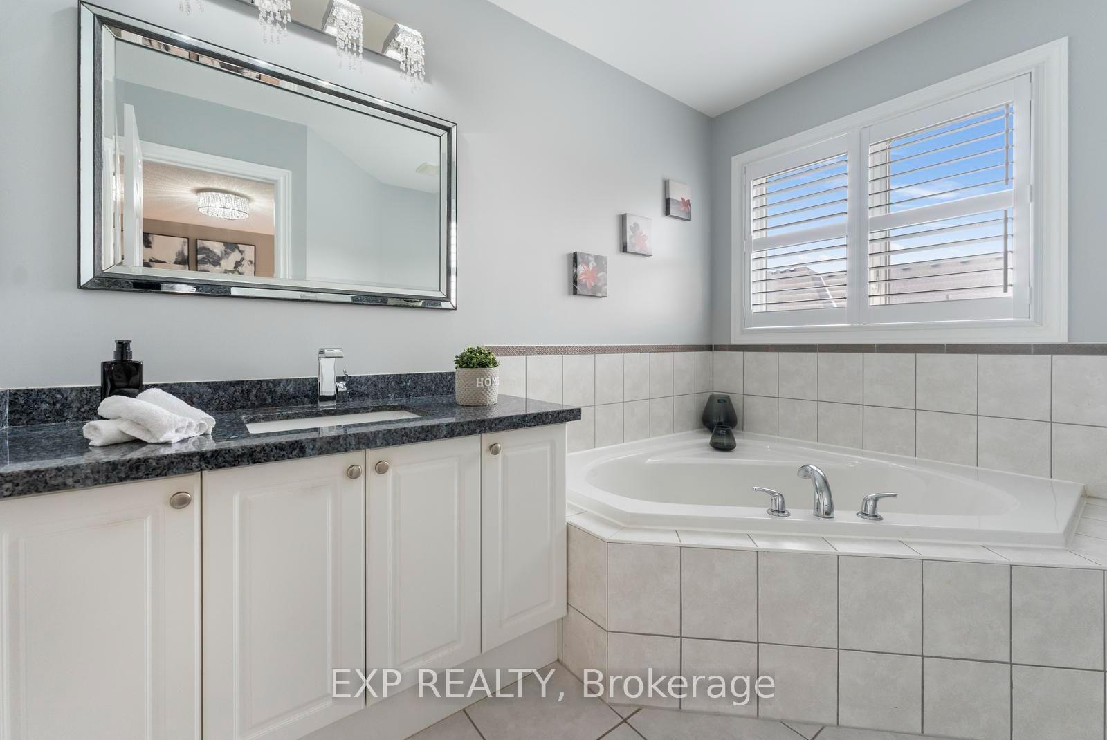 Photo 34 of 717 Megson Terrace, Milton, Willmott — HOMEH