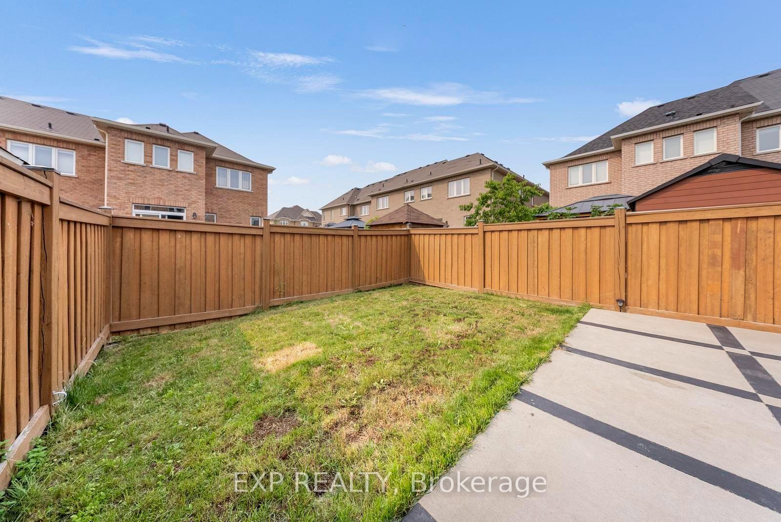 Photo 44 of 717 Megson Terrace, Milton, Willmott — HOMEH