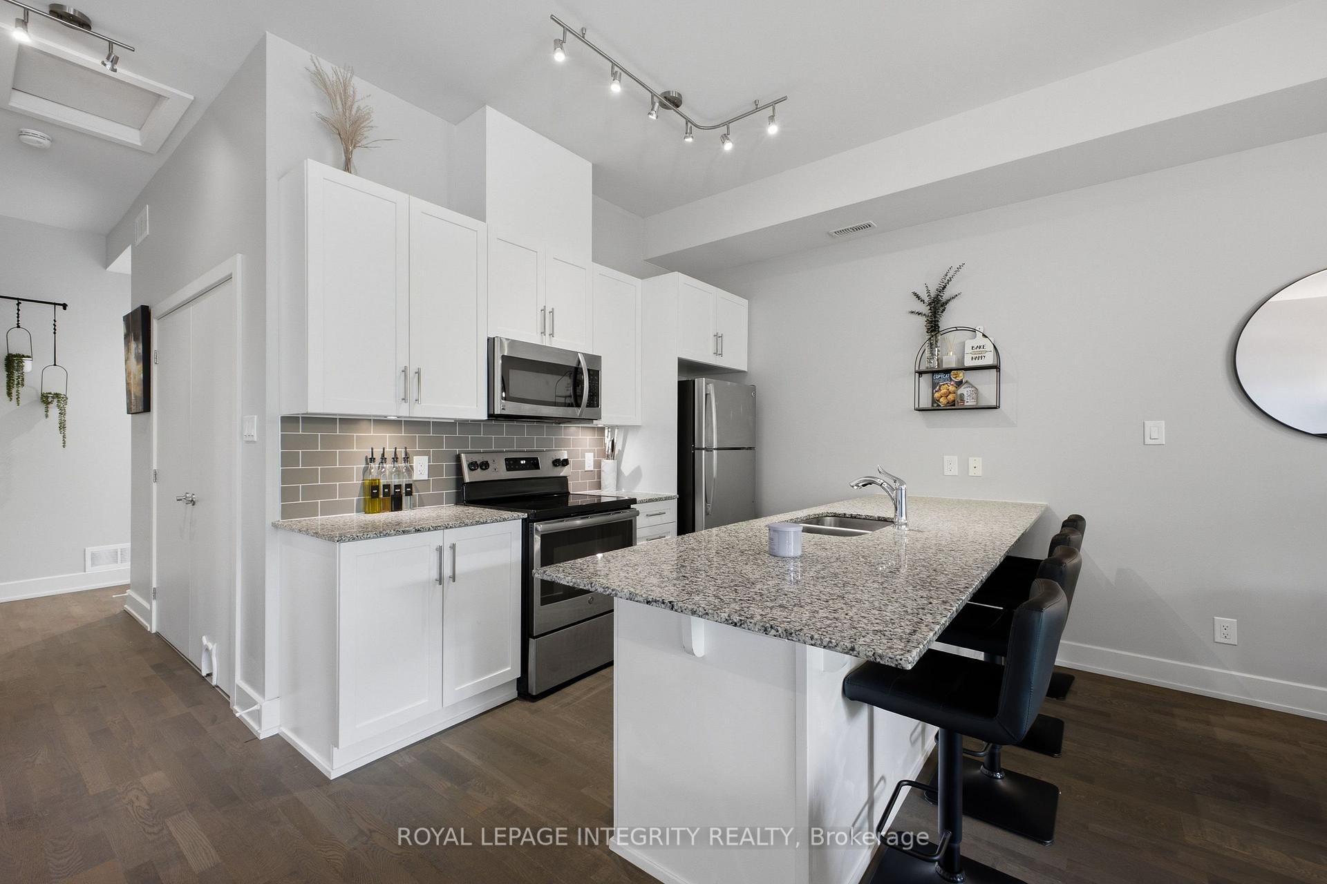 Photo 11 of 48 Bergeron Private, Ottawa, Chapel Hill — HOMEH
