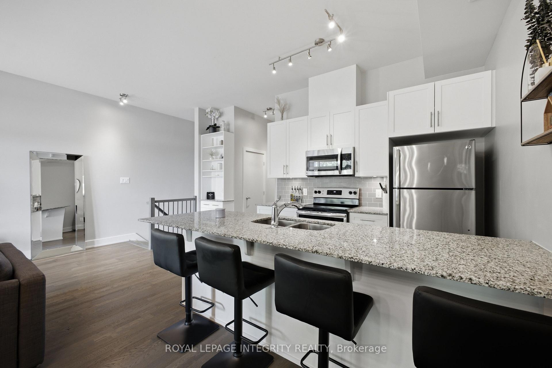 Photo 14 of 48 Bergeron Private, Ottawa, Chapel Hill — HOMEH