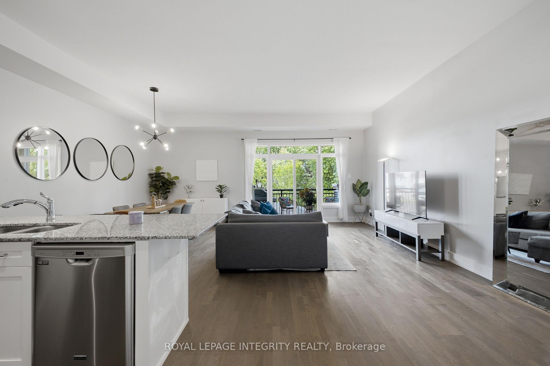 Photo 17 of 48 Bergeron Private, Ottawa, Chapel Hill — HOMEH