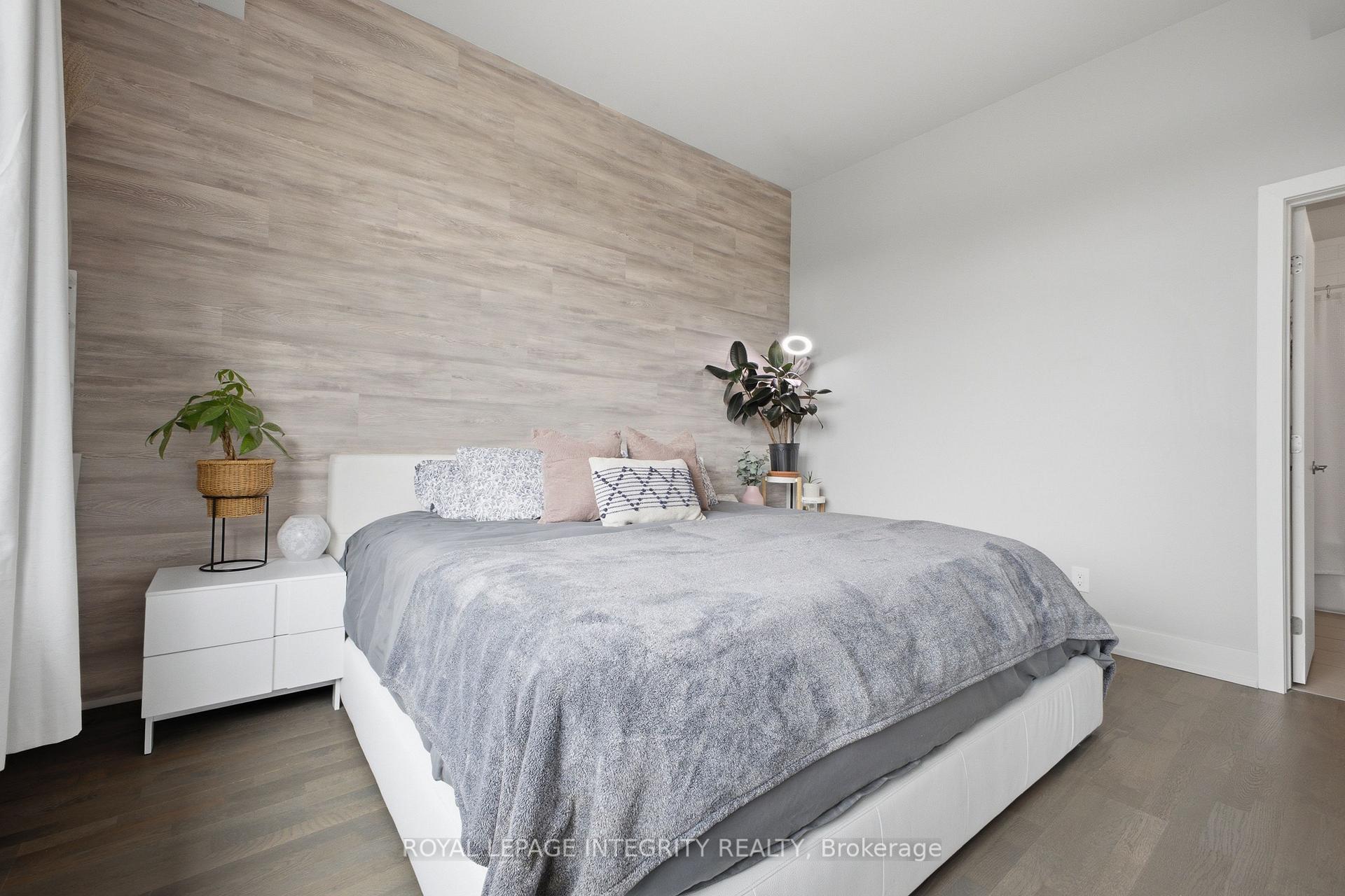 Photo 23 of 48 Bergeron Private, Ottawa, Chapel Hill — HOMEH