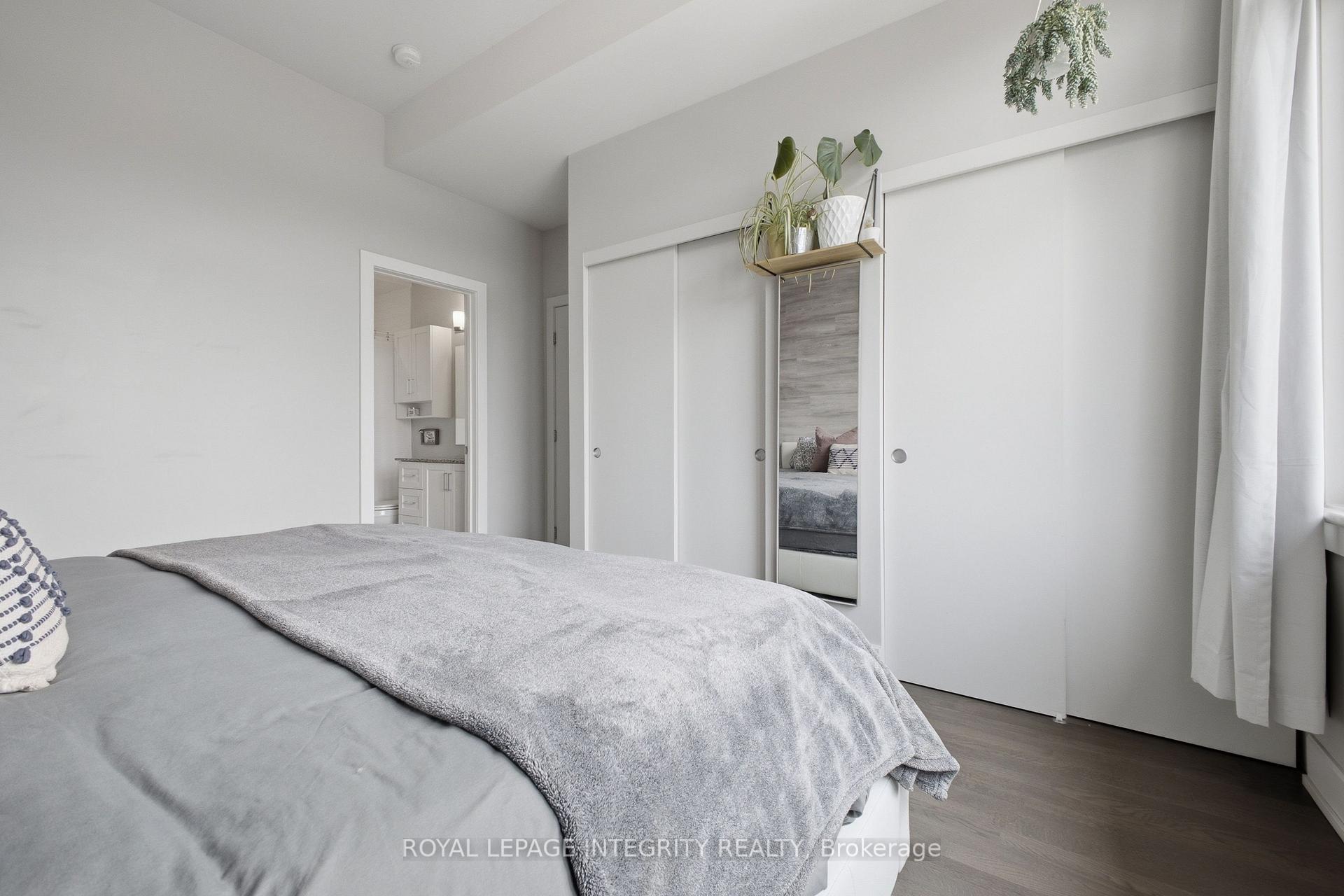 Photo 24 of 48 Bergeron Private, Ottawa, Chapel Hill — HOMEH