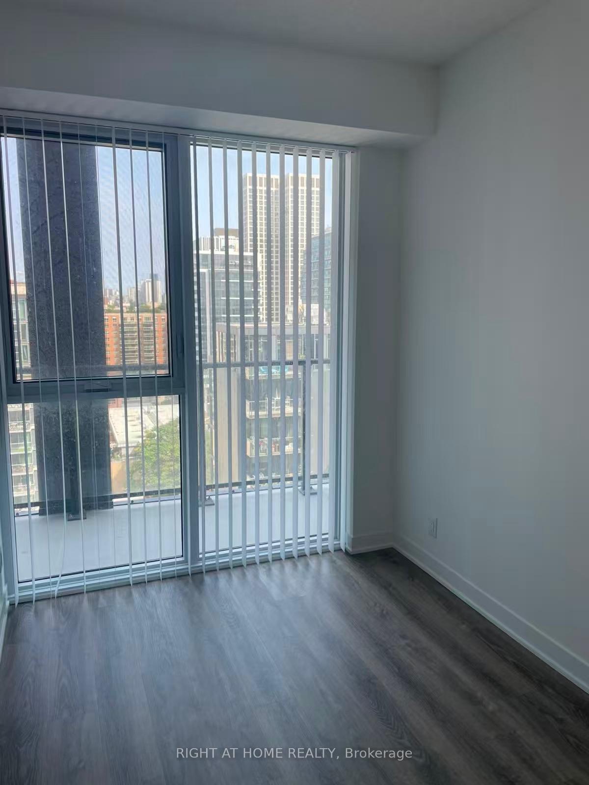 Photo 8 of Unit 1802, 180 Front Street E, Toronto, Moss Park — HOMEH