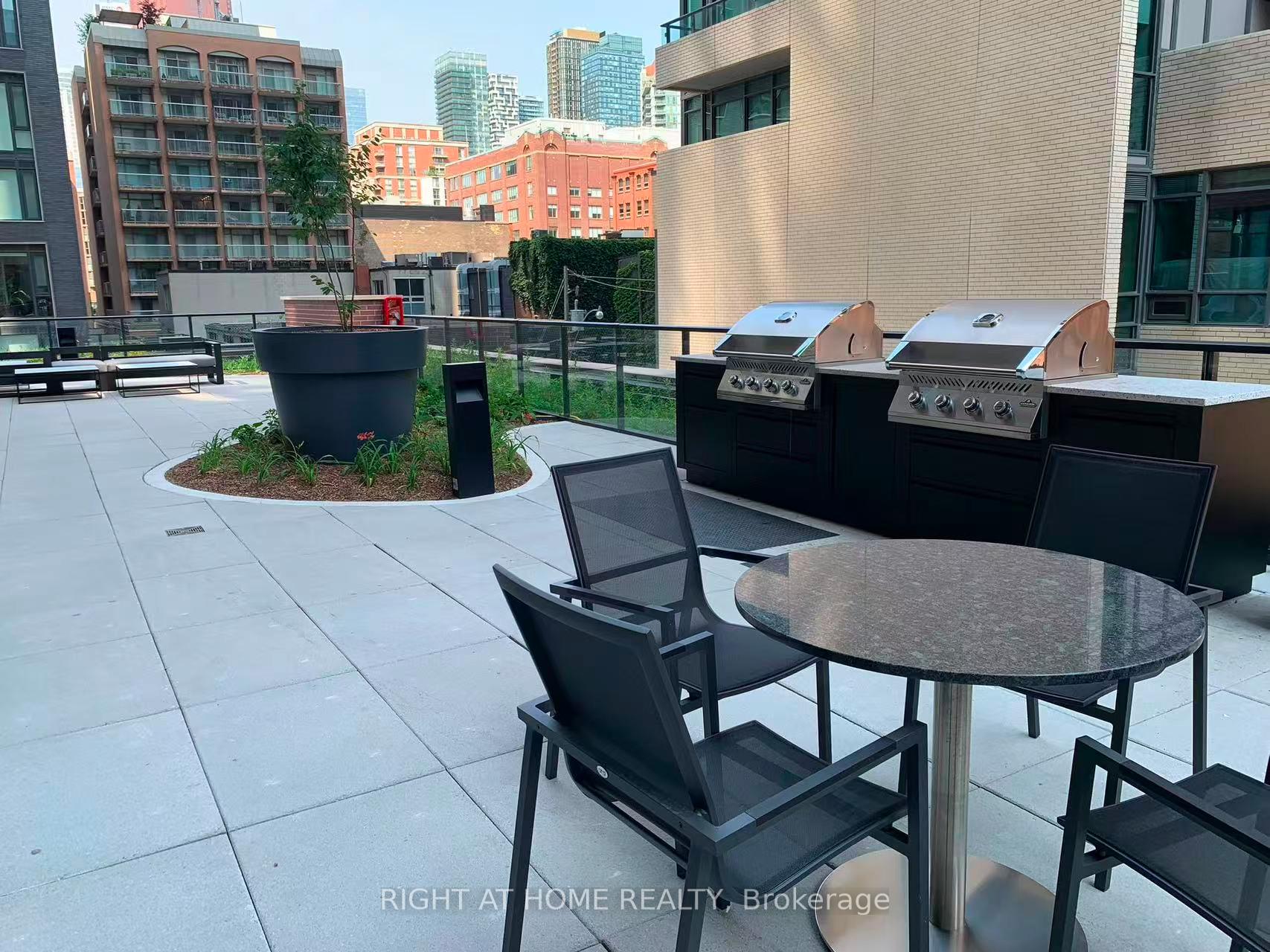 Photo 12 of Unit 1802, 180 Front Street E, Toronto, Moss Park — HOMEH