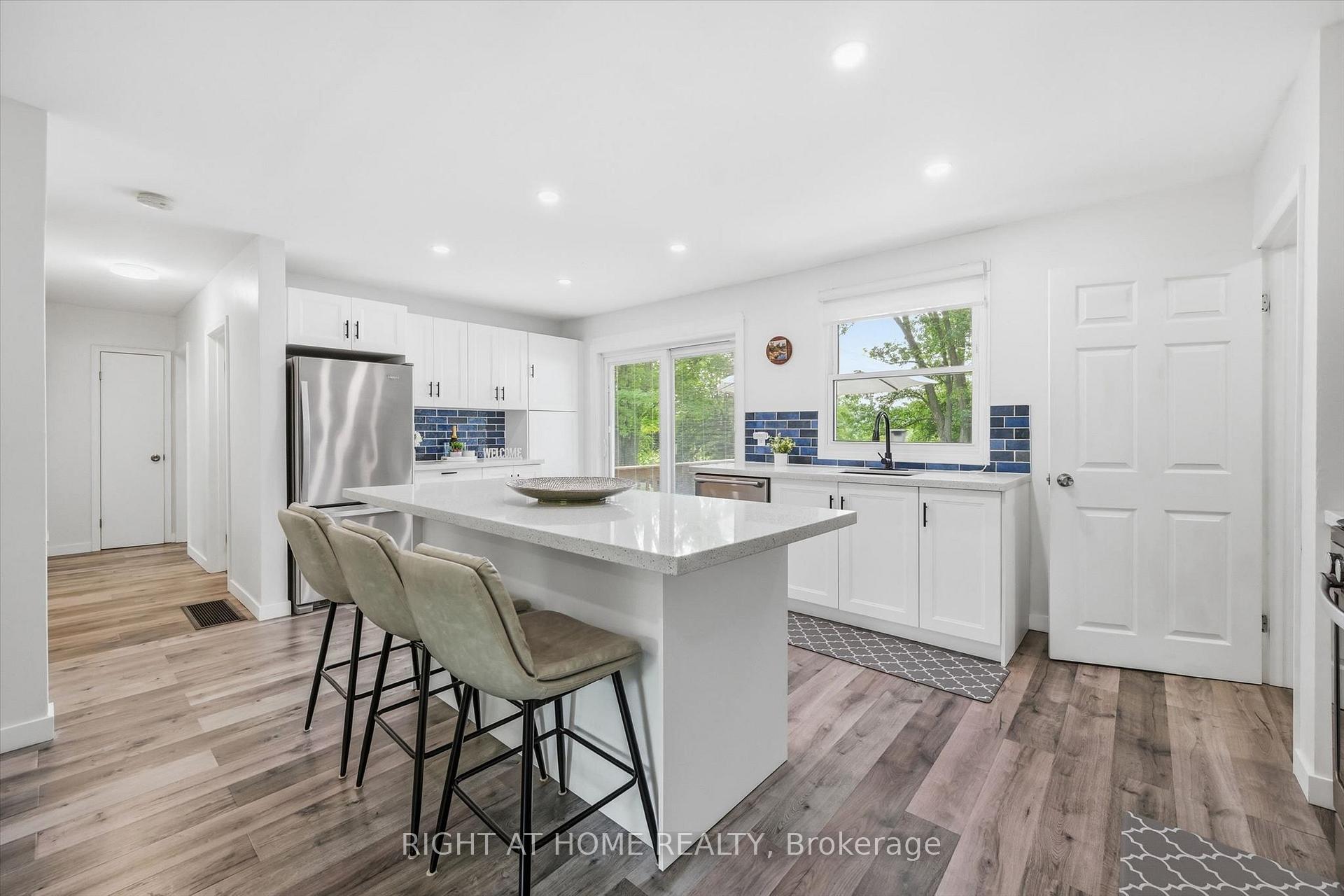 Photo 10 of 263 Weir's Lane, Hamilton, Greensville — HOMEH