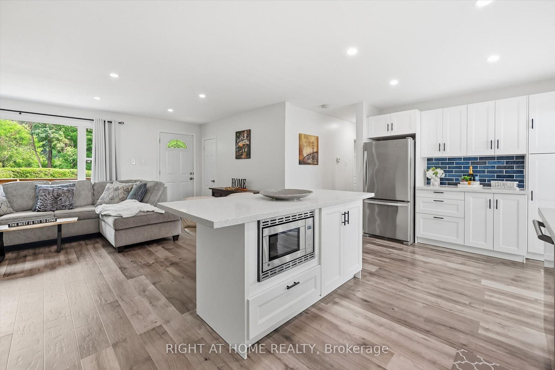 Photo 14 of 263 Weir's Lane, Hamilton, Greensville — HOMEH