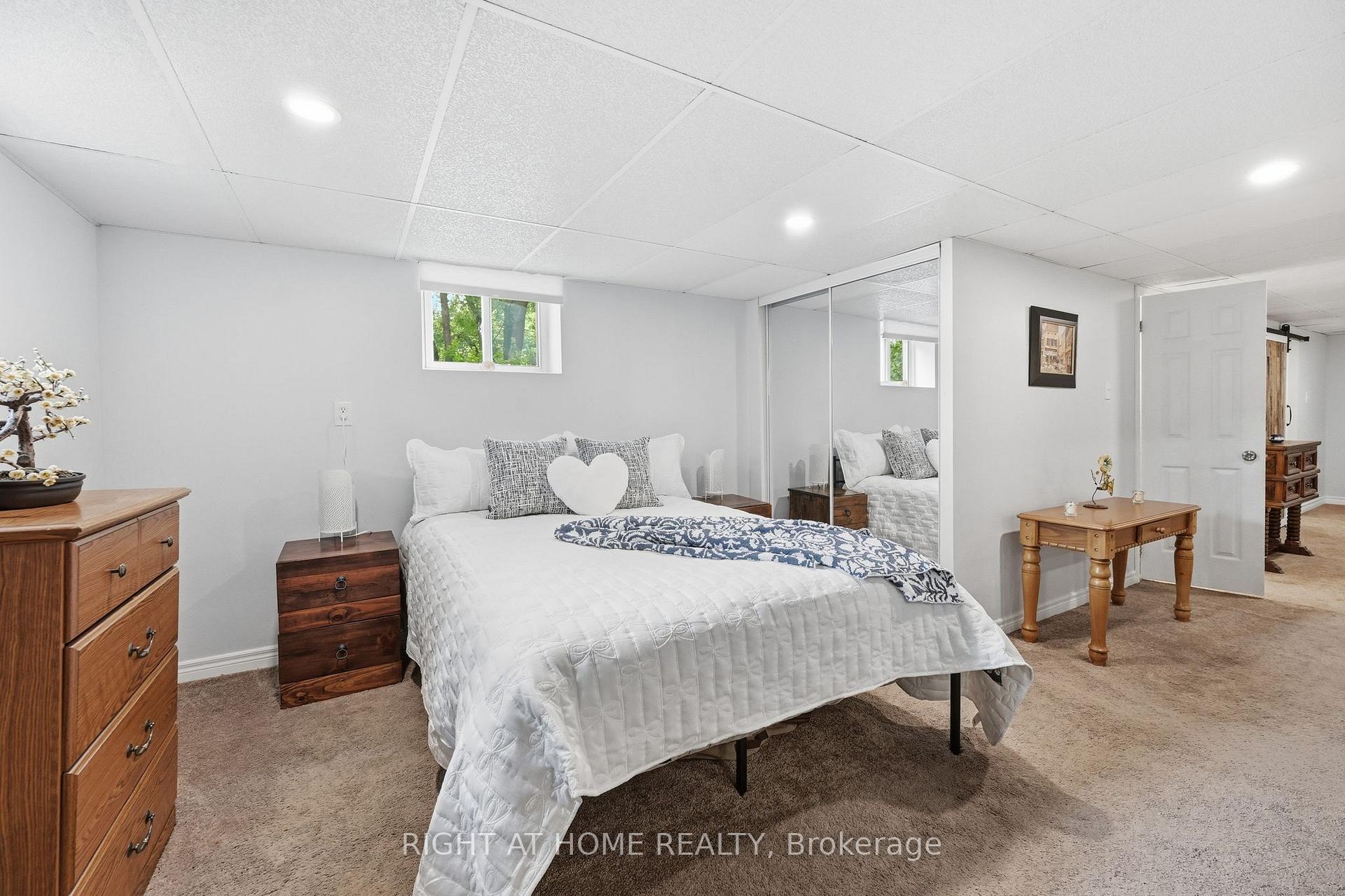 Photo 31 of 263 Weir's Lane, Hamilton, Greensville — HOMEH