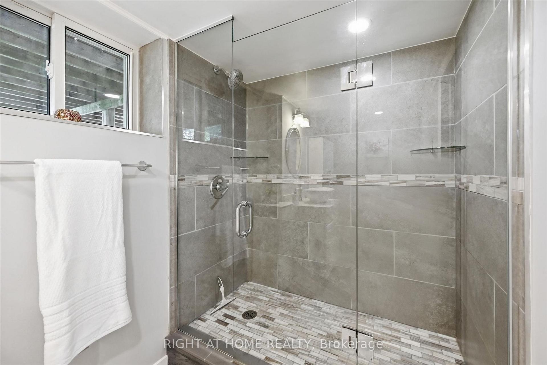 Photo 41 of 263 Weir's Lane, Hamilton, Greensville — HOMEH