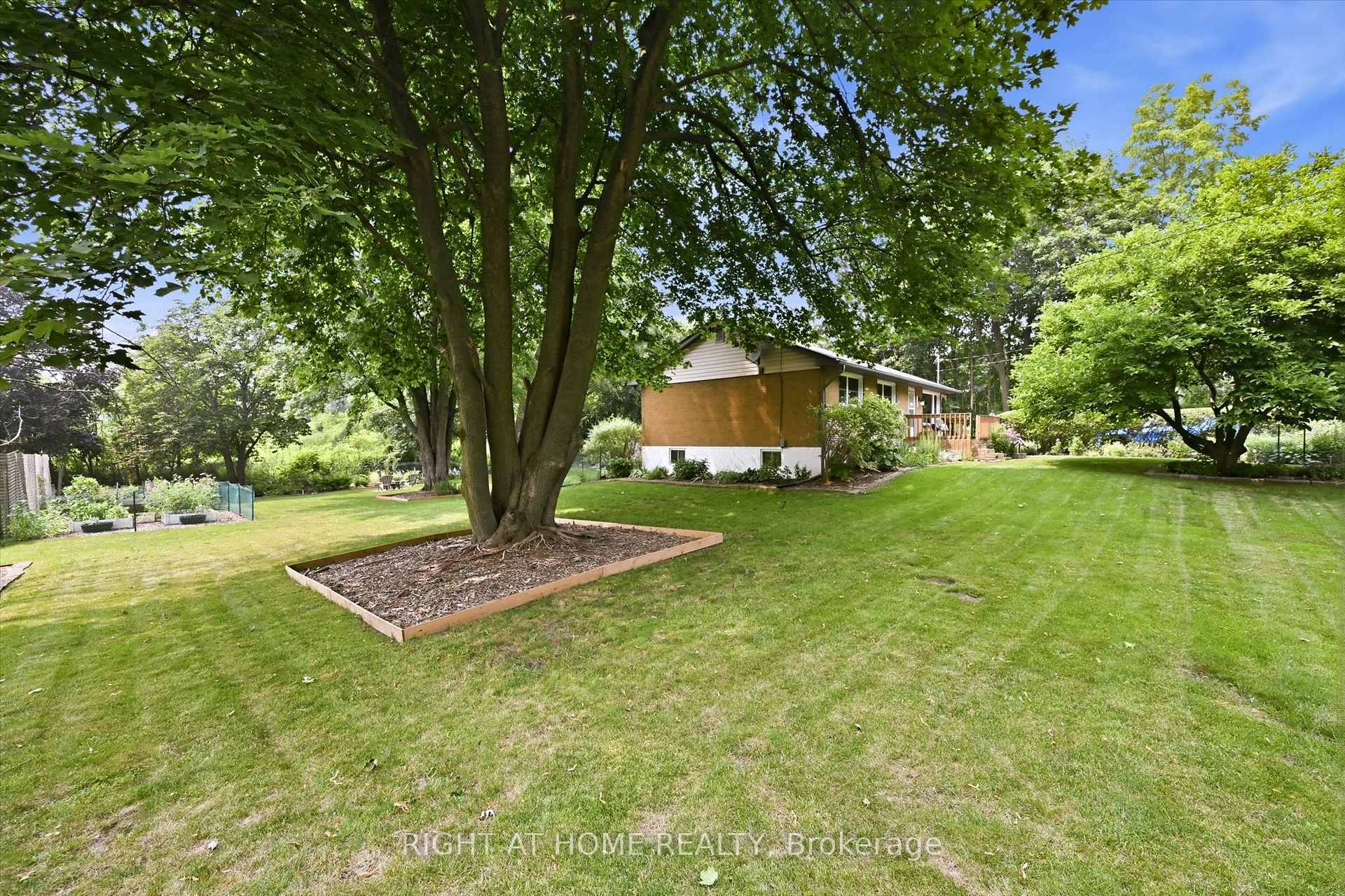 Photo 50 of 263 Weir's Lane, Hamilton, Greensville — HOMEH