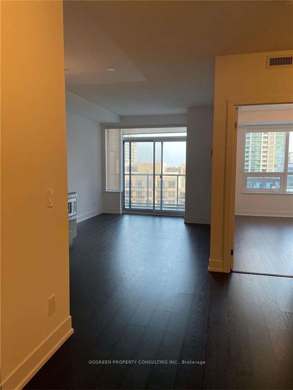 Photo 10 of Unit 821, 7 Kenaston Gardens, North York, Bayview Village — HOMEH