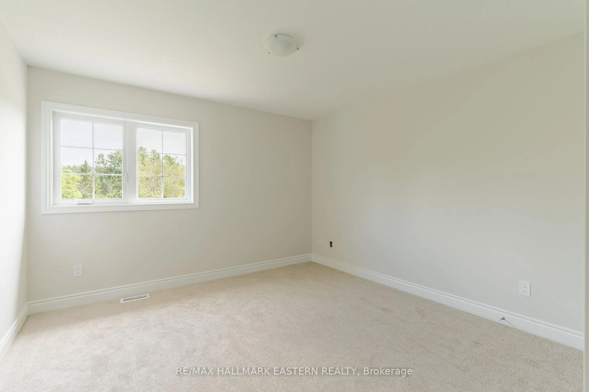 Photo 45 of 35 Coldbrook Drive, Cavan Monaghan, Millbrook Village — HOMEH
