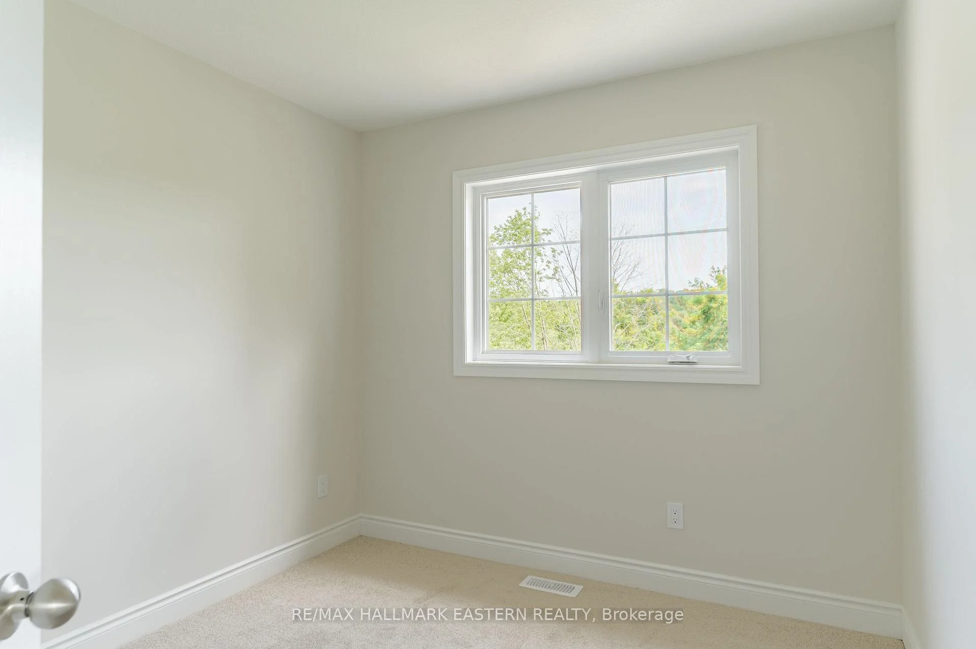 Photo 47 of 35 Coldbrook Drive, Cavan Monaghan, Millbrook Village — HOMEH