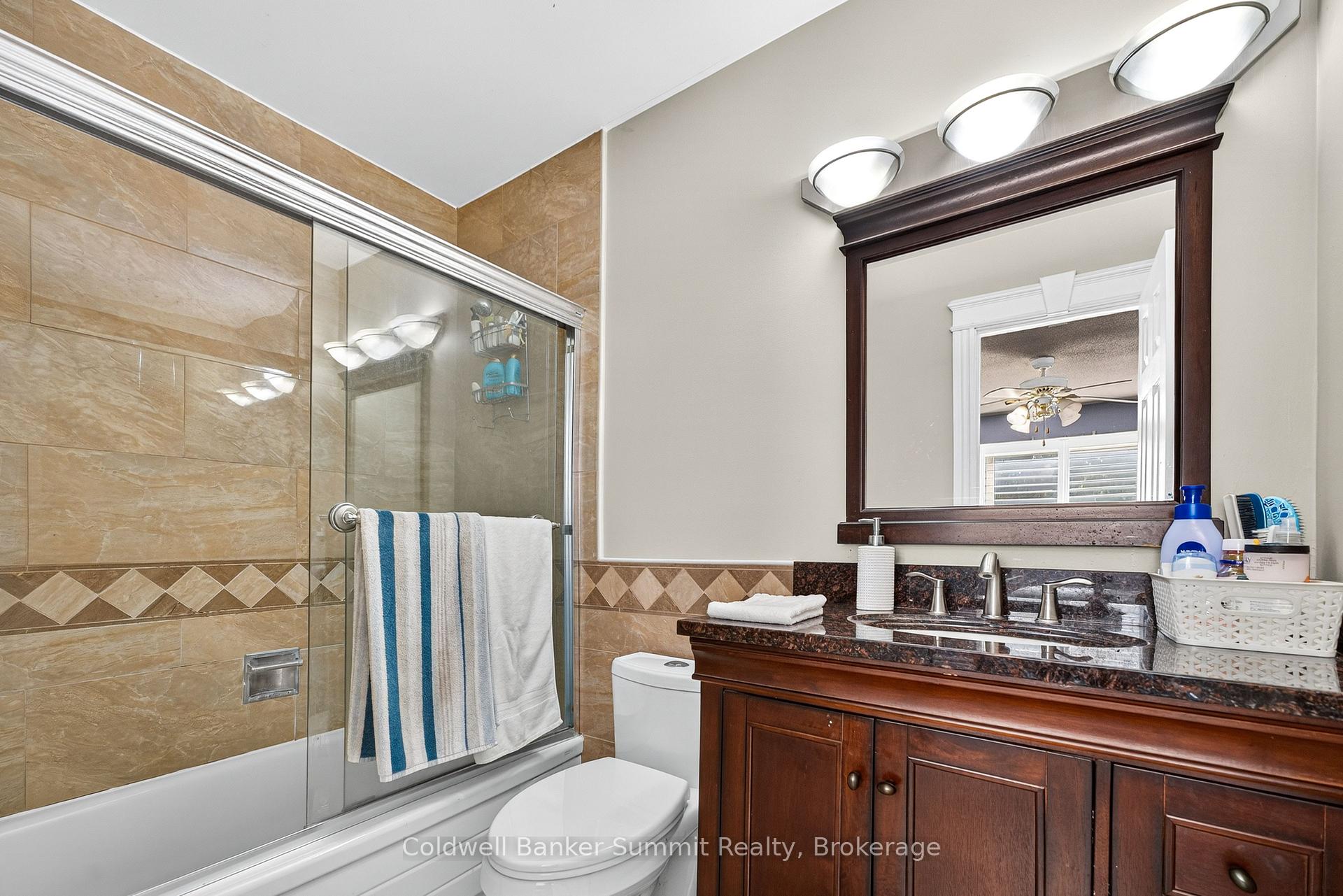 Photo 10 of 1037 Sandcliff Drive, Oshawa, Pinecrest — HOMEH