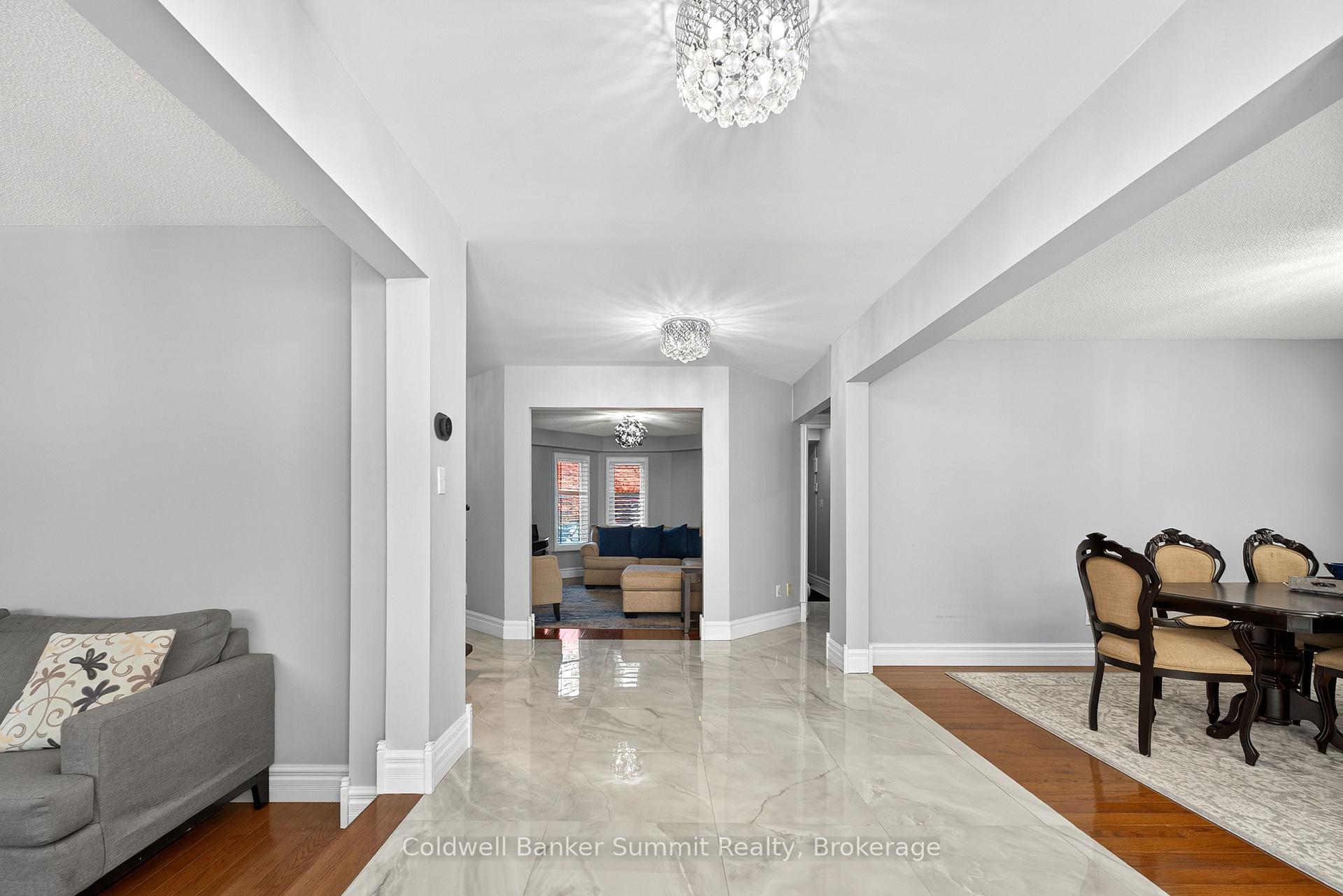 Photo 16 of 1037 Sandcliff Drive, Oshawa, Pinecrest — HOMEH