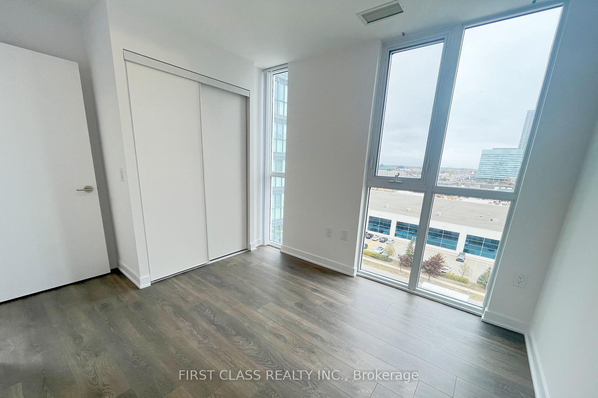 Photo 21 of Unit 907, 60 Honeycrisp Crescent, Vaughan, Vaughan Corporate Centre — HOMEH