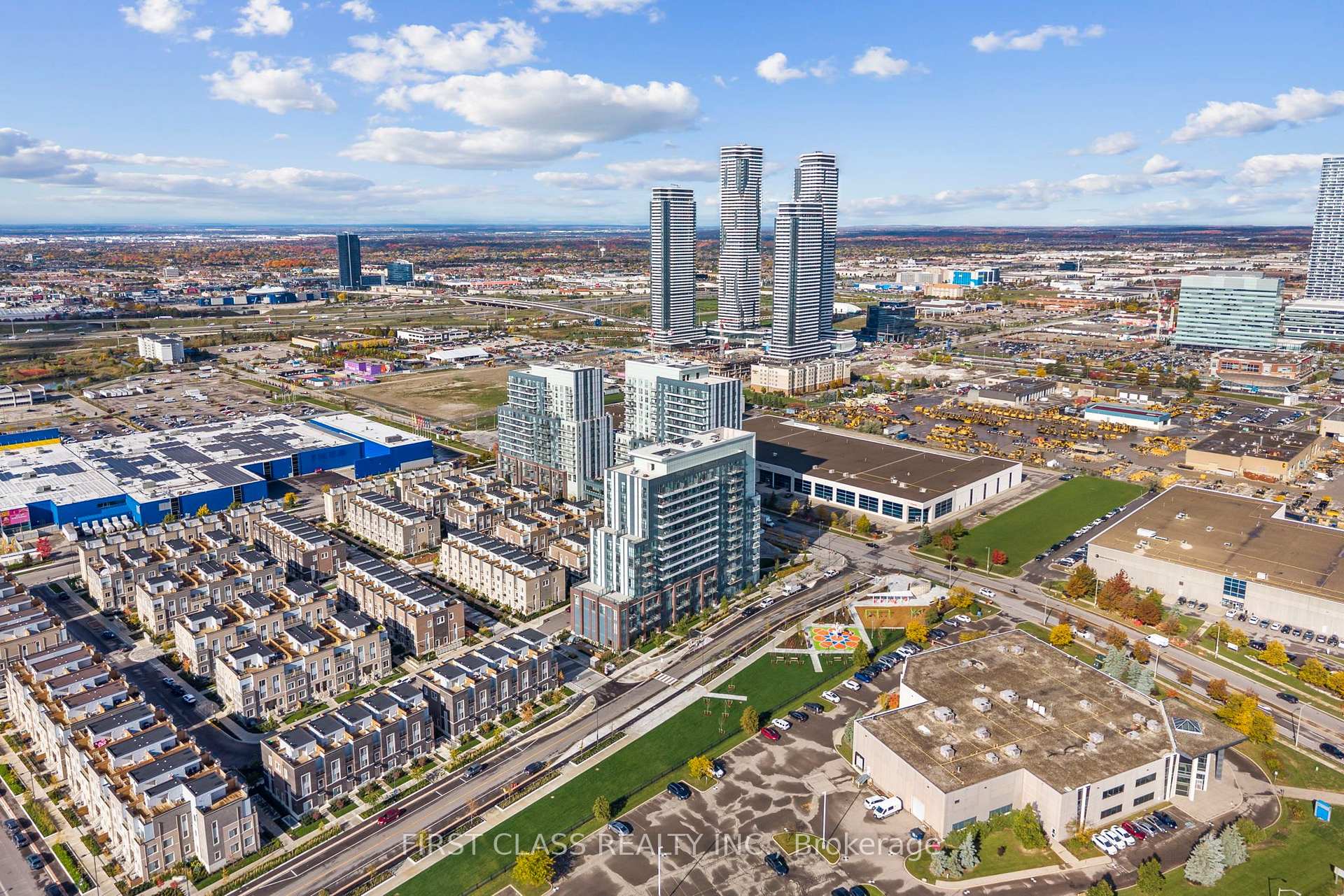 Photo 29 of Unit 907, 60 Honeycrisp Crescent, Vaughan, Vaughan Corporate Centre — HOMEH
