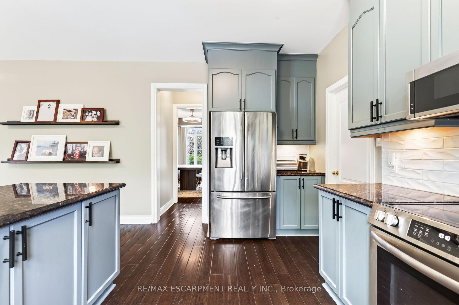 Photo 16 of 16 Watercliff Place, Hamilton, Winona Park — HOMEH