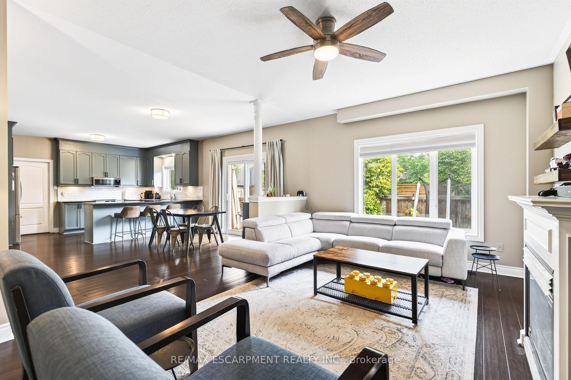 Photo 20 of 16 Watercliff Place, Hamilton, Winona Park — HOMEH