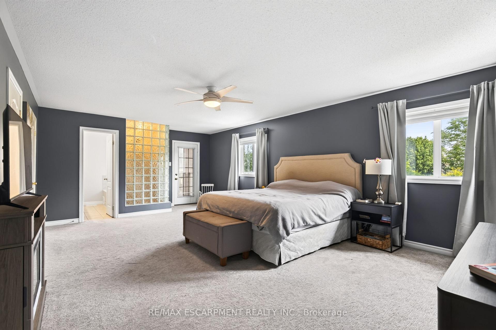 Photo 29 of 16 Watercliff Place, Hamilton, Winona Park — HOMEH