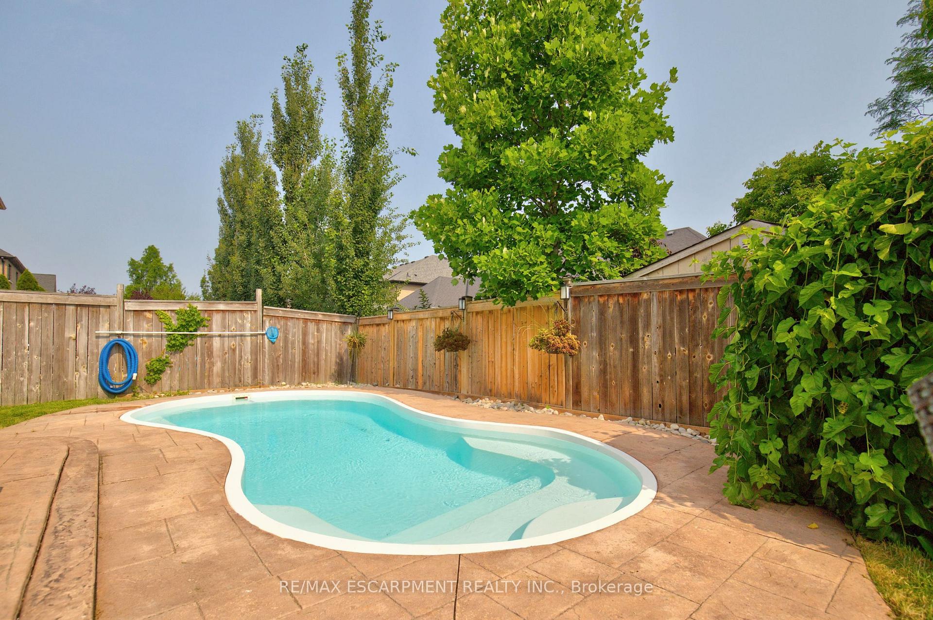 Photo 49 of 16 Watercliff Place, Hamilton, Winona Park — HOMEH