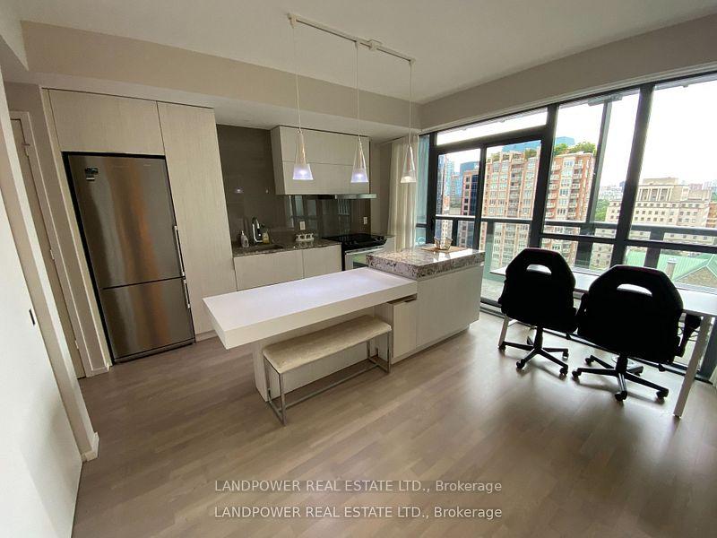 Photo 4 of Unit 1607, 101 Charles Street E, Toronto, Church-Yonge Corridor — HOMEH