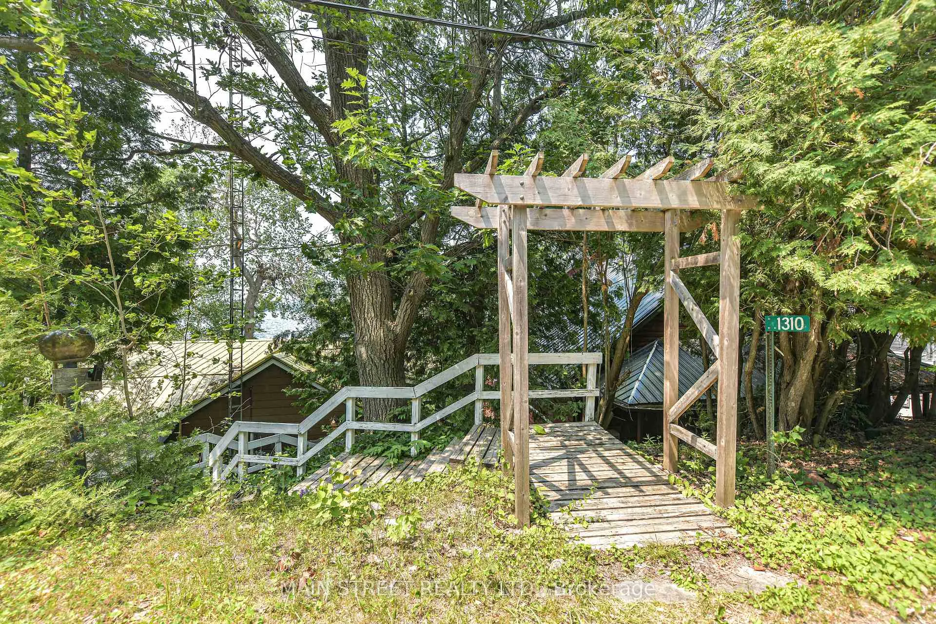 Photo 20 of 1310 Black Beach Lane, Ramara, Rural Ramara — HOMEH