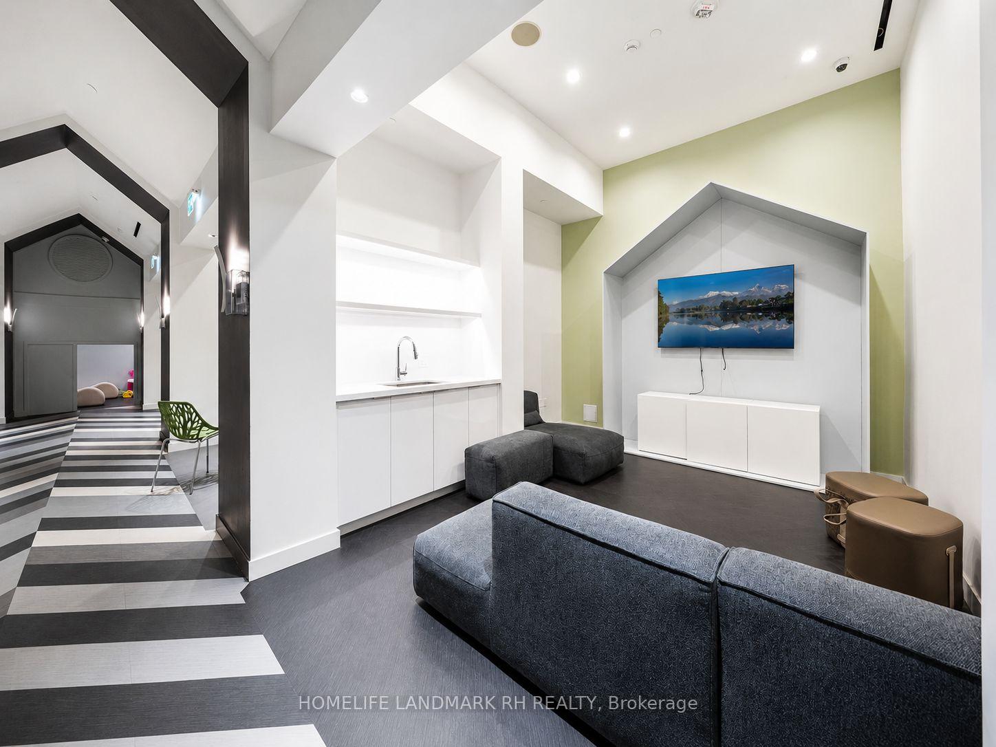 Photo 22 of Unit 2301, 39 Roehampton Avenue, Toronto, Mount Pleasant West — HOMEH