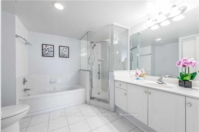 Photo 11 of Unit 1803, 228 Bonis Avenue, Scarborough, Tam O'Shanter-Sullivan — HOMEH