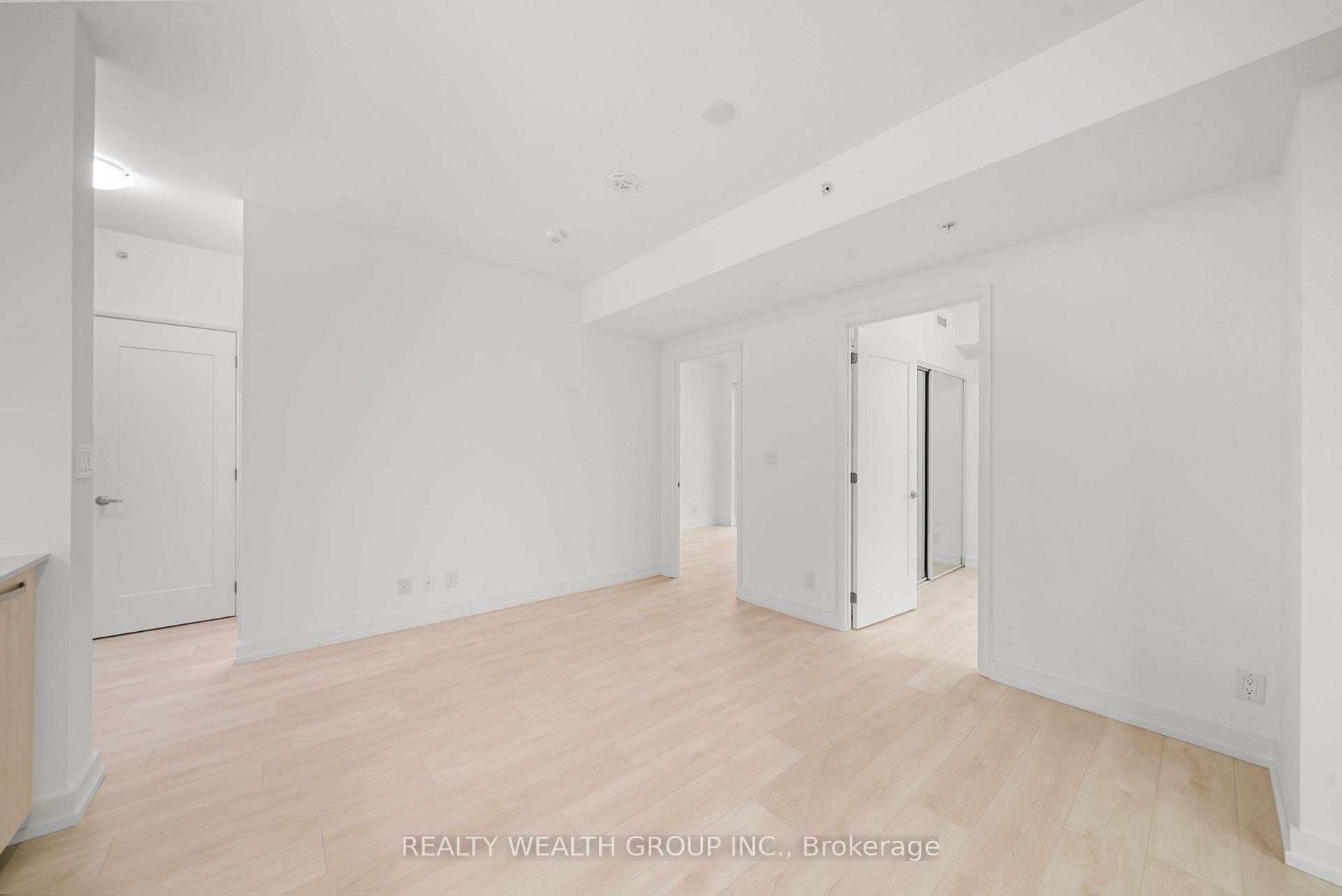 Photo 6 of Unit 1224, 75 James Street S, Hamilton, Corktown — HOMEH