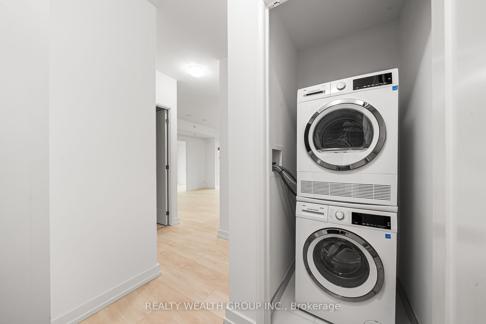 Photo 14 of Unit 1224, 75 James Street S, Hamilton, Corktown — HOMEH