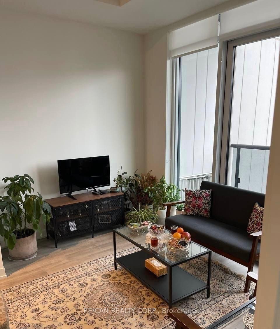 Photo 5 of Unit 1002, 292 Verdale Crossing E, Markham, Unionville — HOMEH