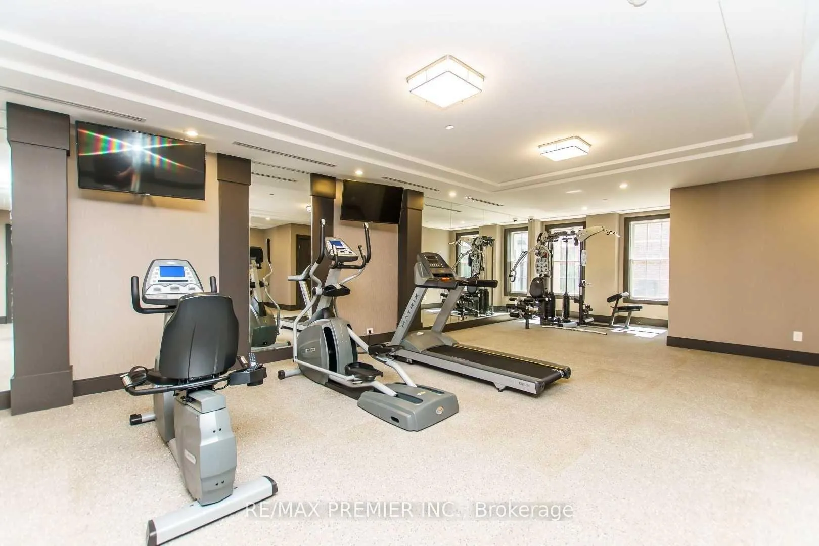 Photo 13 of Unit 212, 10360 Islington Avenue, Vaughan, Kleinburg — HOMEH