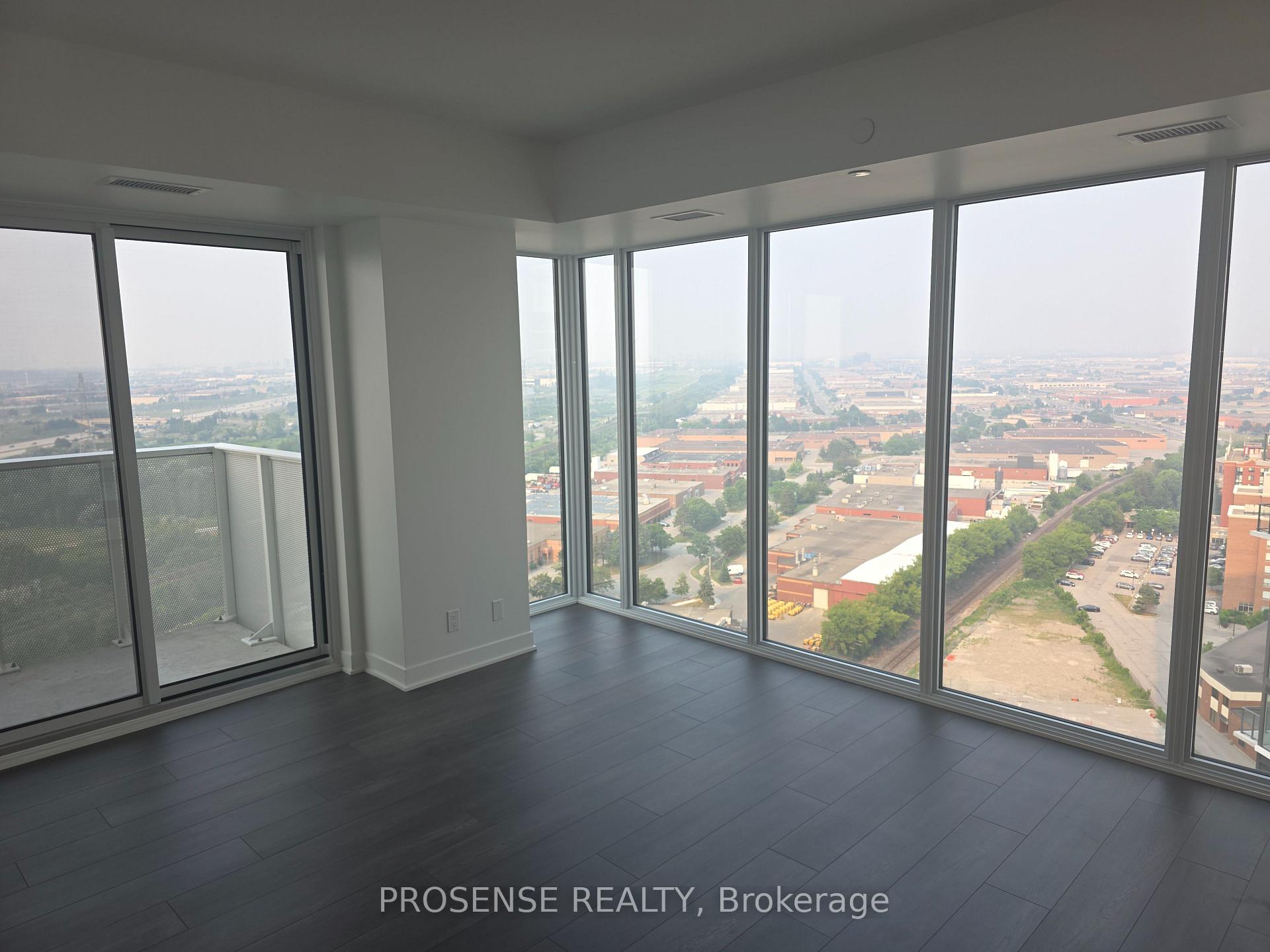Photo 27 of Unit 2102, 10 Flavelle Trail, Vaughan, Steeles West Industrial — HOMEH