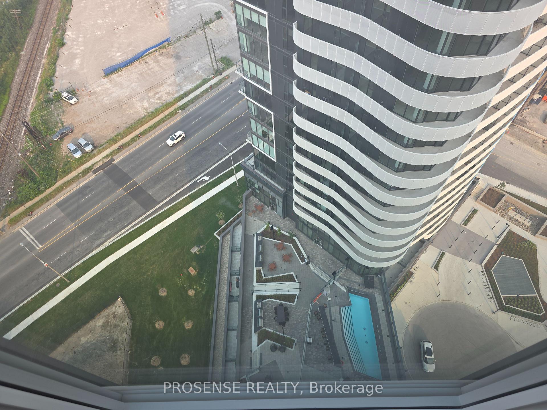 Photo 38 of Unit 2102, 10 Flavelle Trail, Vaughan, Steeles West Industrial — HOMEH