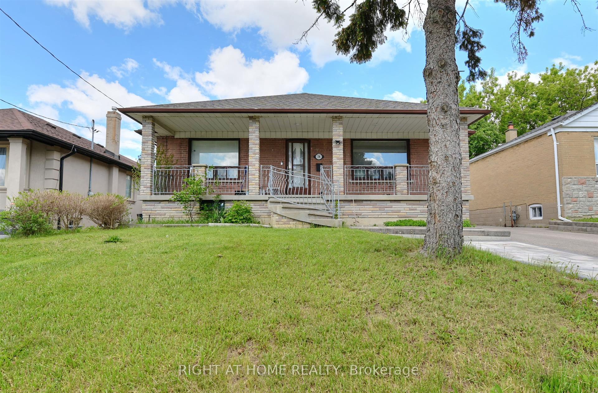 Photo 1 of 34 William Cragg Drive, North York, Downsview-Roding-CFB — HOMEH