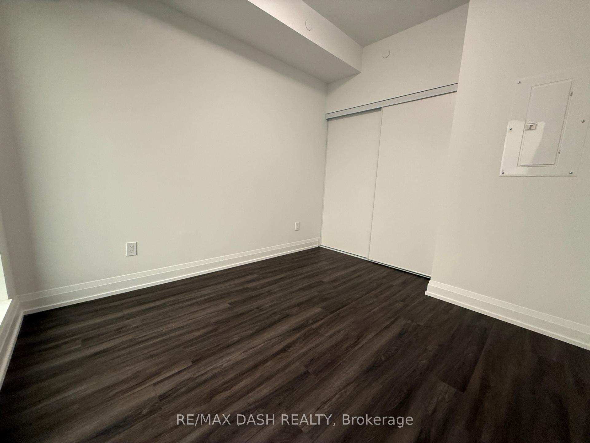 Photo 13 of Unit 3606, 20 Soudan Avenue, Toronto, Mount Pleasant West — HOMEH