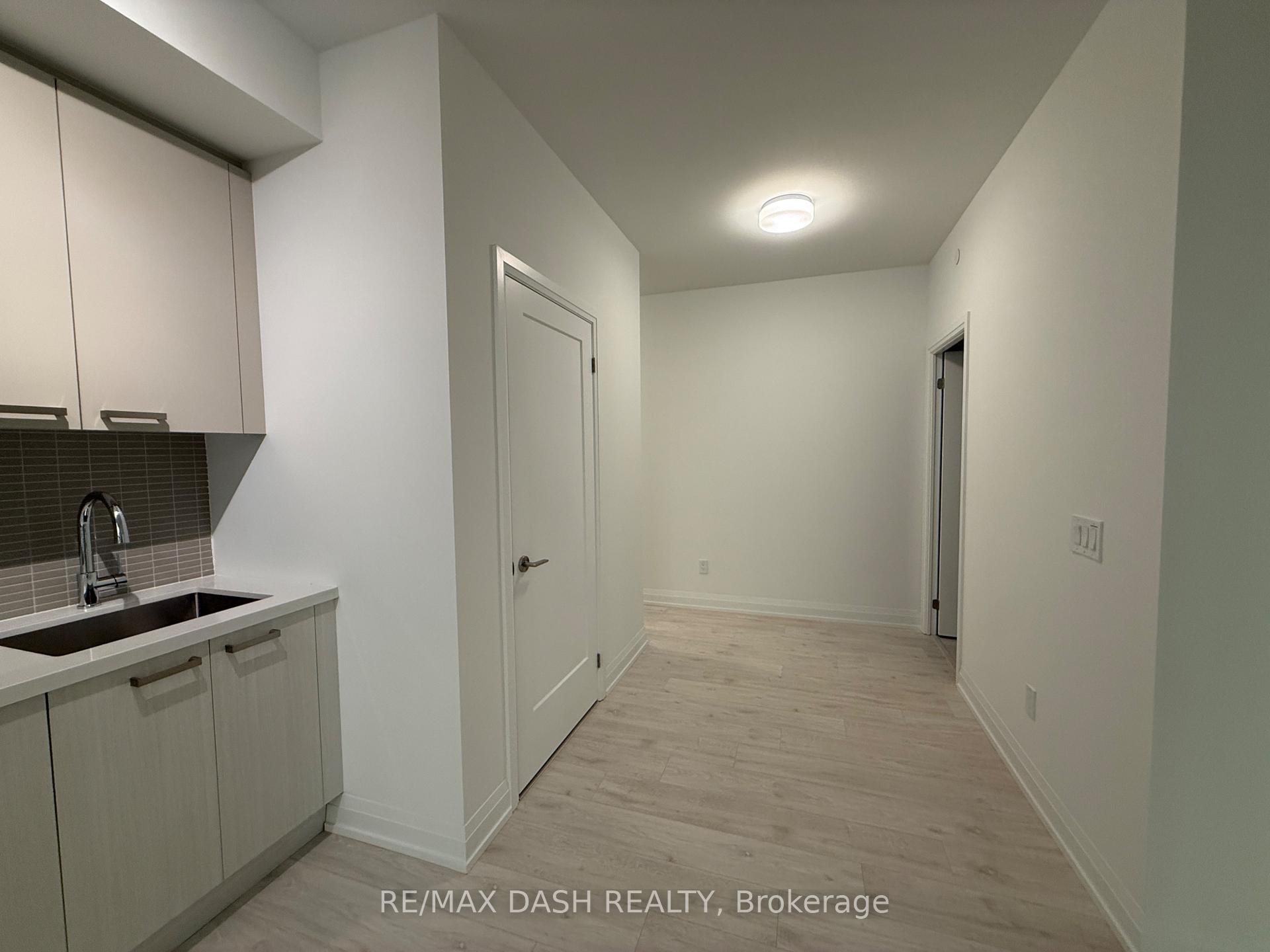 Photo 9 of Unit 2202, 20 Soudan Avenue, Toronto, Mount Pleasant West — HOMEH