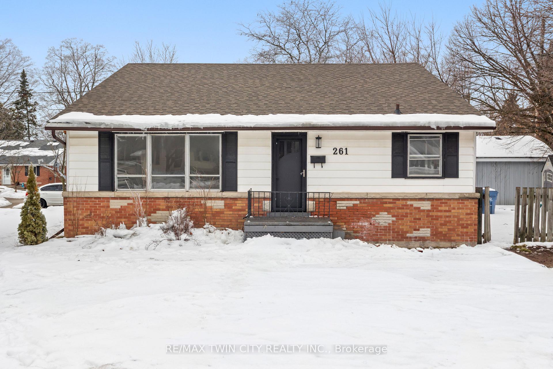 Photo 1 of 261 Water Street, Guelph, Dovercliffe Park/Old University — HOMEH