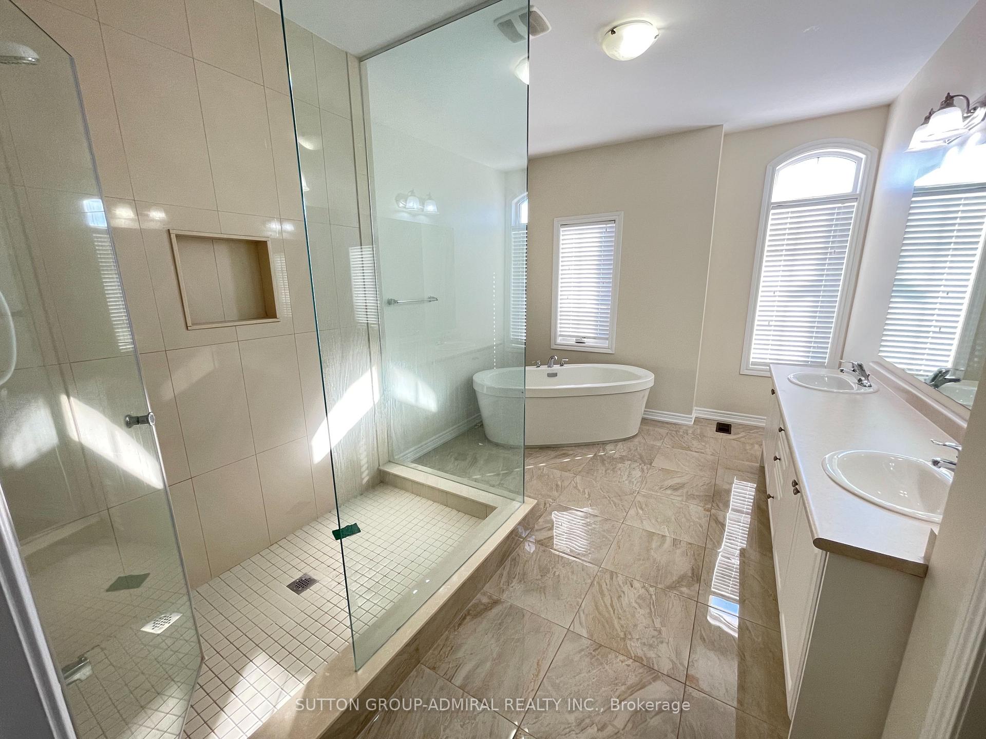Photo 13 of 276 Chouinard Way, Aurora, Rural Aurora — HOMEH