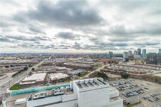 Photo 4 of Unit PH305, 1 Lee Centre Drive, Scarborough, Woburn — HOMEH