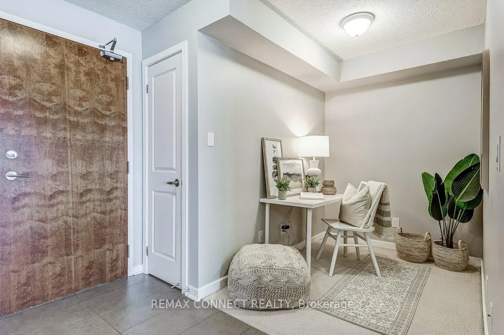 Photo 2 of Unit 905, 1235 Bayly Street, Pickering, Bay Ridges — HOMEH