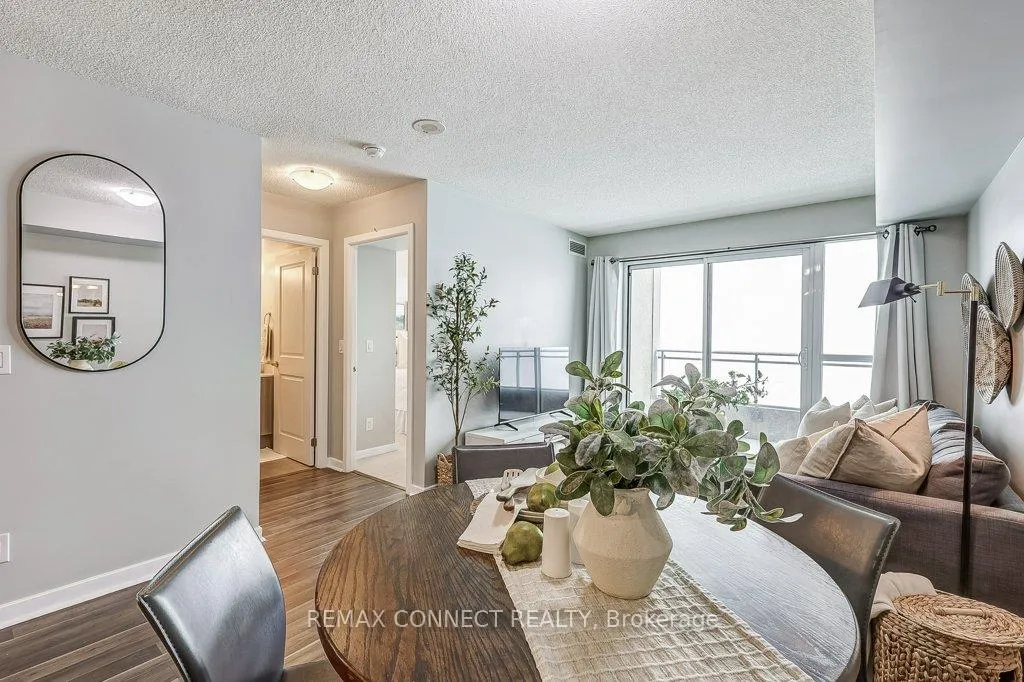 Photo 8 of Unit 905, 1235 Bayly Street, Pickering, Bay Ridges — HOMEH