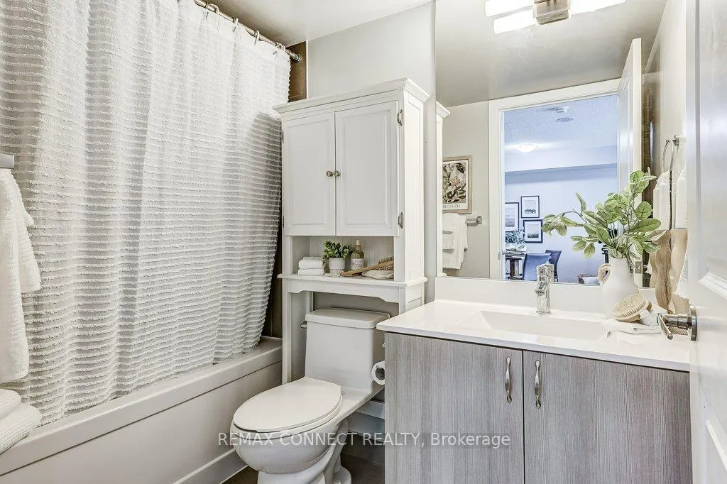 Photo 12 of Unit 905, 1235 Bayly Street, Pickering, Bay Ridges — HOMEH