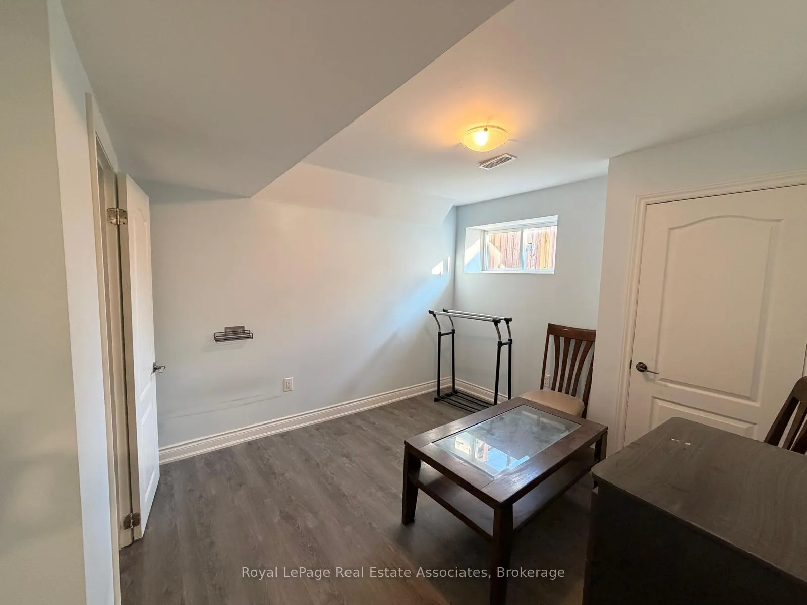 Photo 7 of Unit Basement, 23 Bandera Drive, Brampton, Credit Valley — HOMEH