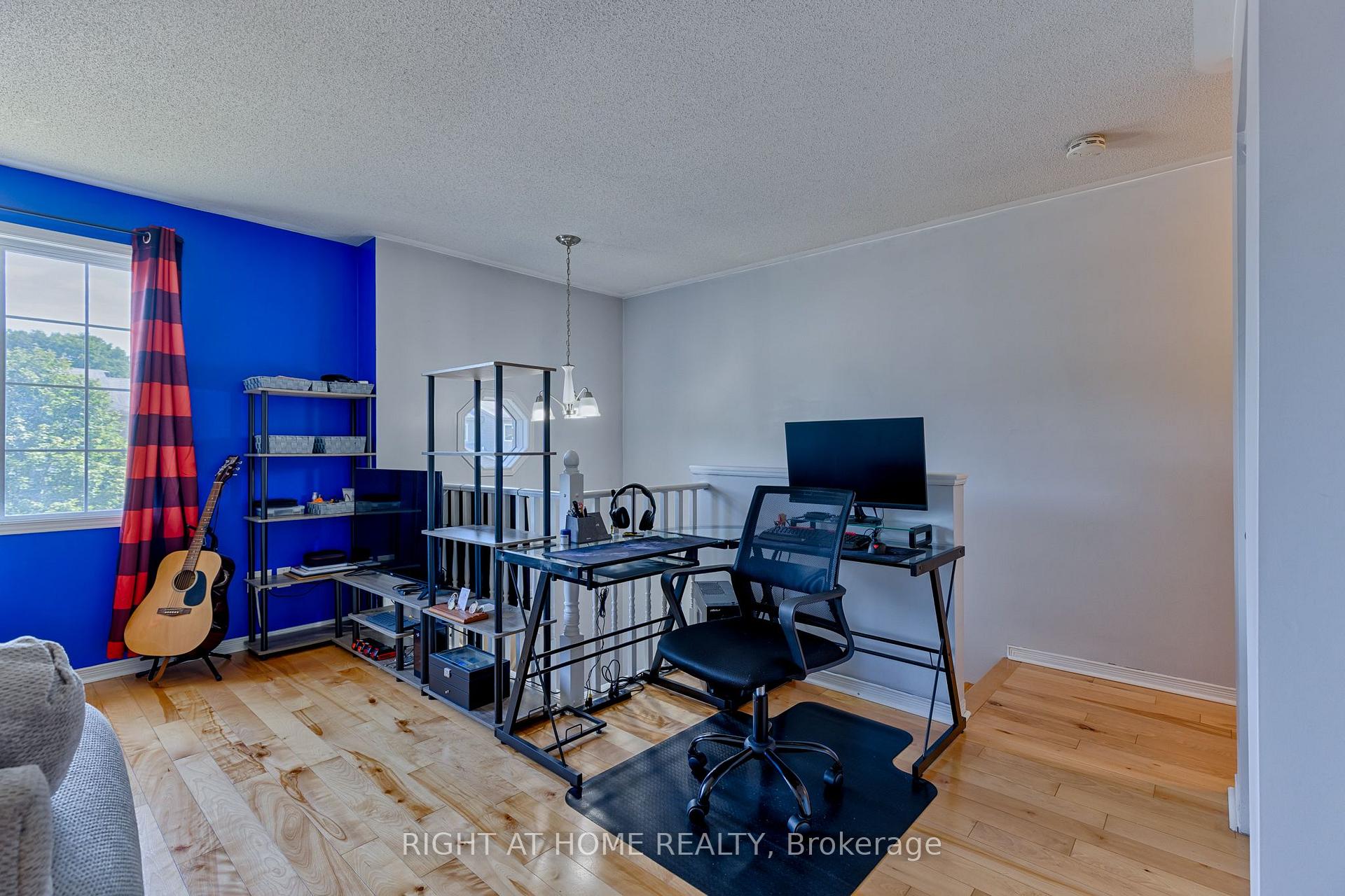 Photo 16 of 36 Northbrook Road, Petawawa, Petawawa — HOMEH