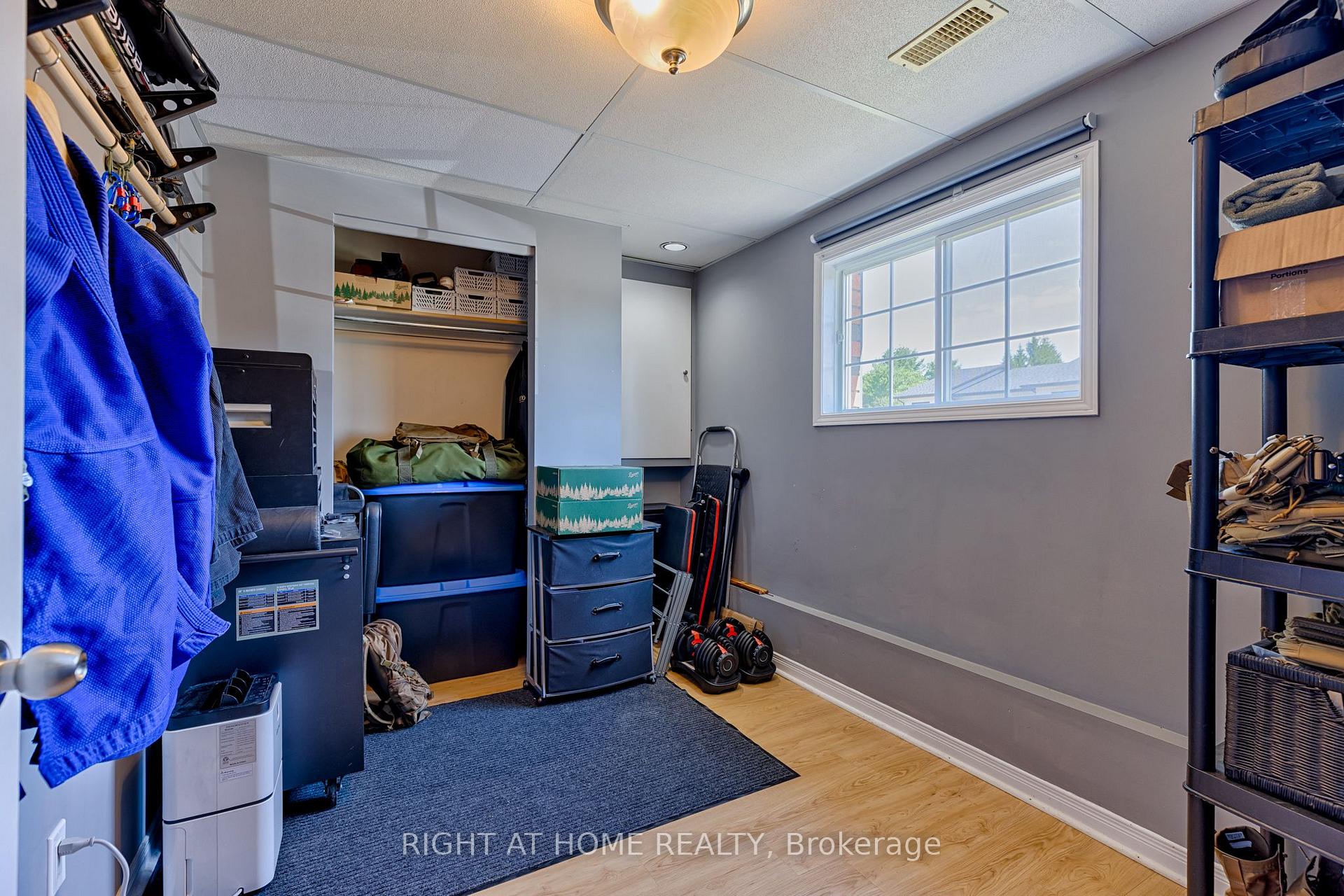 Photo 22 of 36 Northbrook Road, Petawawa, Petawawa — HOMEH
