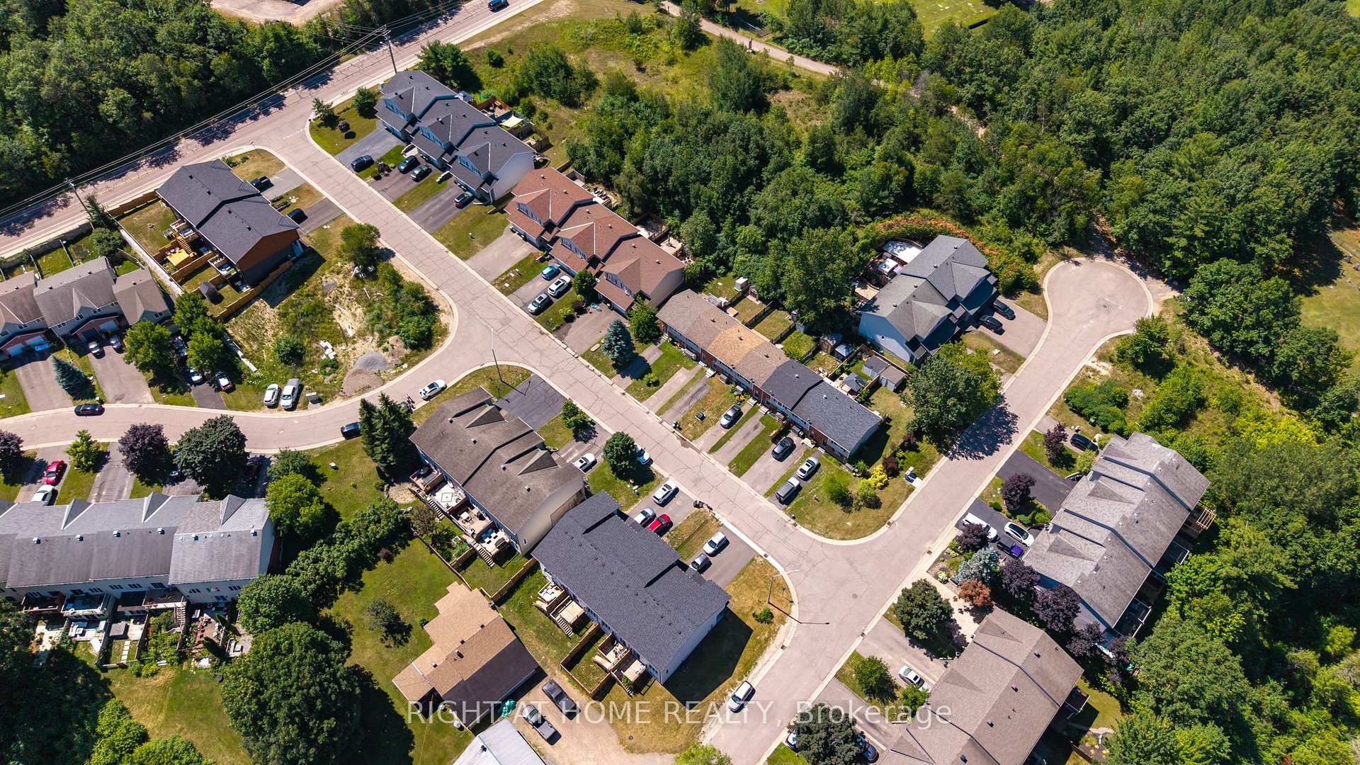 Photo 25 of 36 Northbrook Road, Petawawa, Petawawa — HOMEH