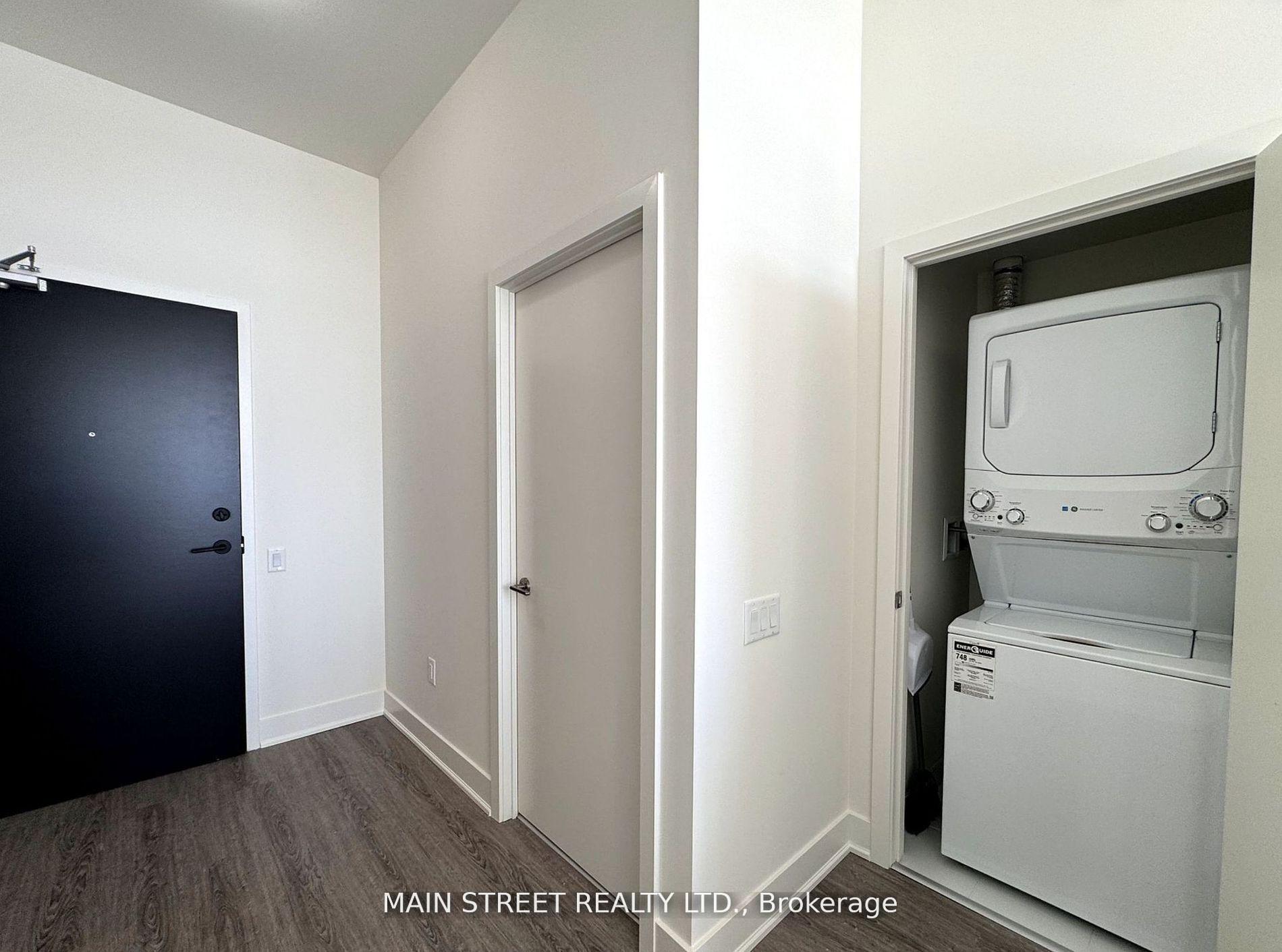 Photo 9 of Unit 1506, 185 Deerfield Road, Newmarket, Central Newmarket — HOMEH